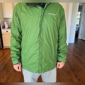 Columbia Large green Omni -Tech waterproof breathable hooded jacket mesh lining